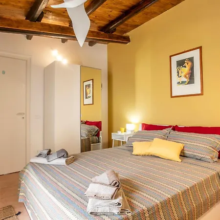 Ferienhaus Lovely In *